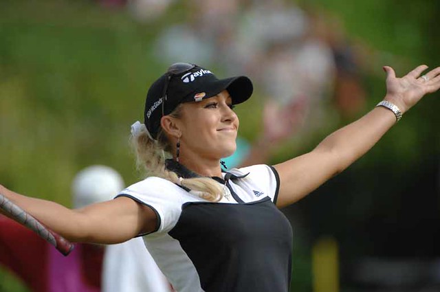 RÃ©sultat de recherche d'images pour "natalie gulbis photos"