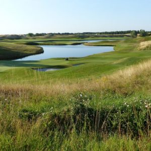 Boom du golf : les prix augmentent aussi, la demande change et les femmes arrivent en nombre