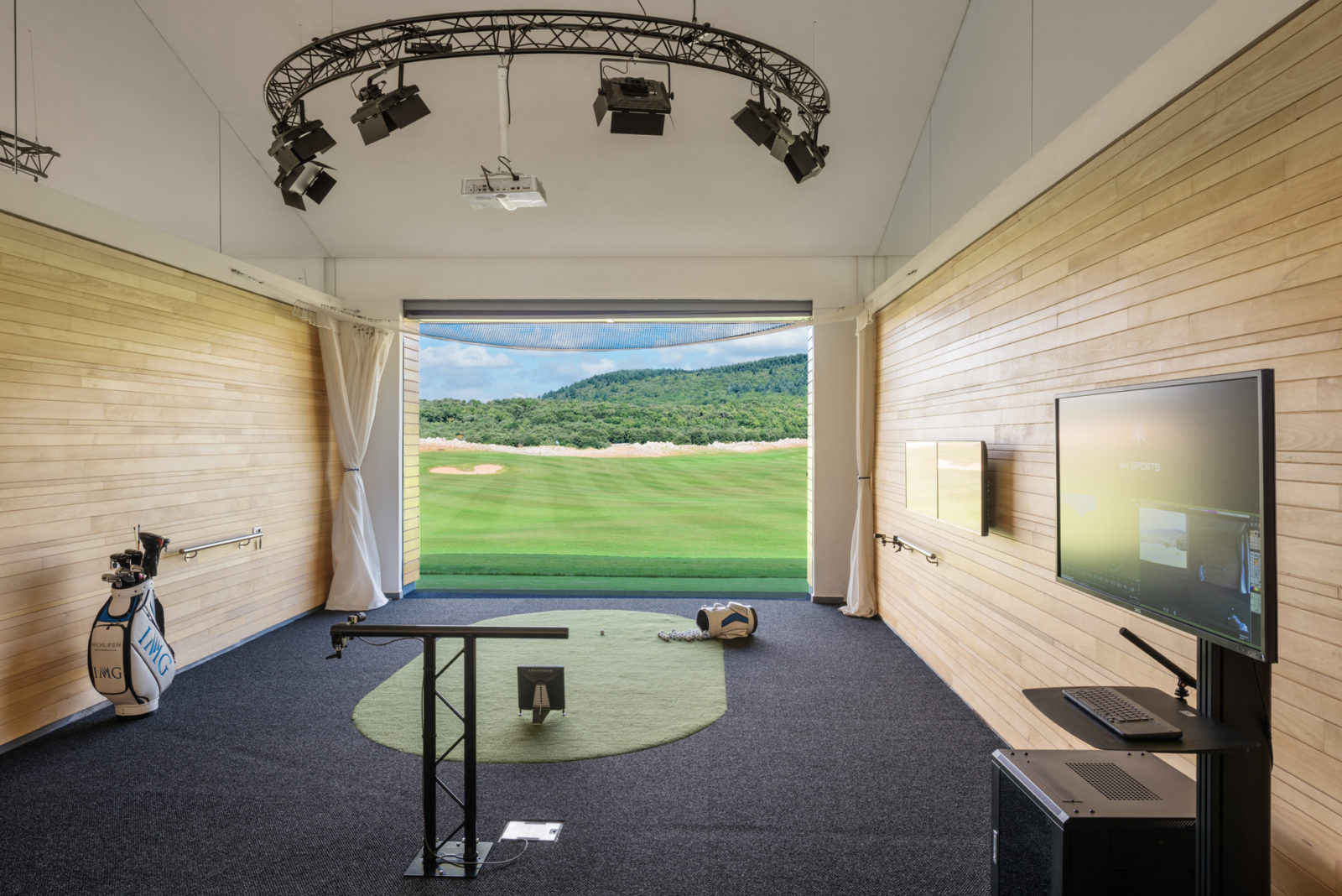 Michlifen GC Un Extraordinaire Parcours Nicklaus 1600 M D altitude michlifen-gc-un-extraordinaire-parcours-nicklaus-1600-m-d-altitude