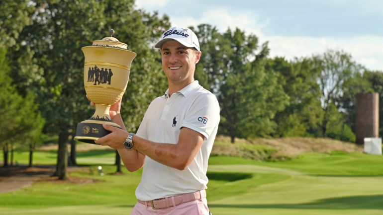 justin thomas trophée wgc