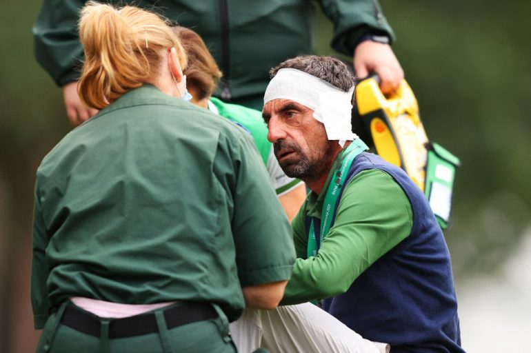 Pietro Consenza Francesco Laporta Photo Richard HEATHCOTE / Getty Images via AFP