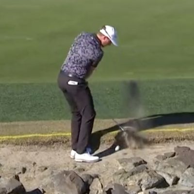 Cauchemar et quadruple bogey pour ce joueur pris au piège dans les rochers