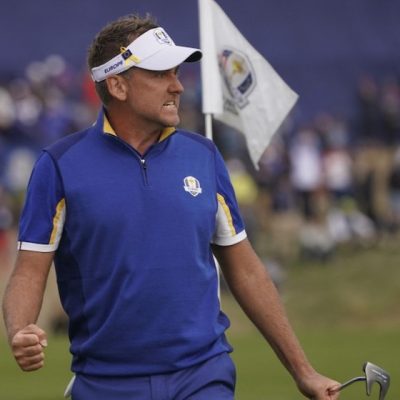 Ian Poulter Photo by Lionel BONAVENTURE / AFP