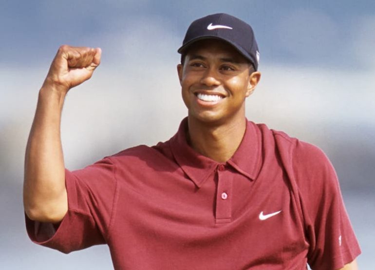 TIGER WOODS 2000 PEBBLE BEACH US OPEN AFP PHOTO MIKE FIALA MIKE FIALA / AFP.jpg