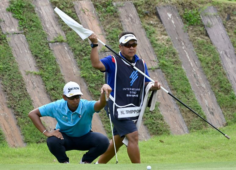 Patrick Reed au-delà du top 30 final à Singapour. La victoire pour le Thaïlandais Thippong