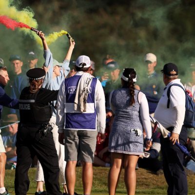 Extinction Rebellion manifestation AIG Women's Open at Walton Heath Golf Club Photo by Warren Little/Getty Images