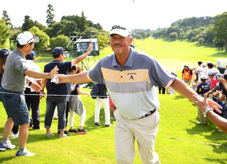 Un golfeur de 65 ans bientôt sur le PGA Tour...