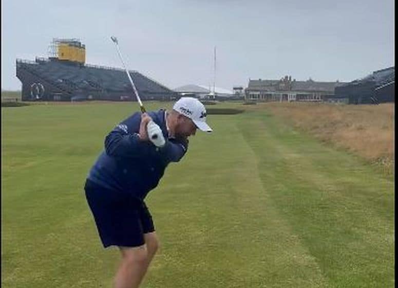 Vidéo : Shane Lowry affronte en short la météo écossaise à Troon