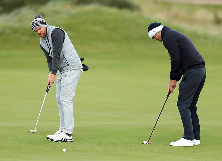 Êtes-vous autorisé à putter en compétition sur le green du trou que vous venez de finir ?
