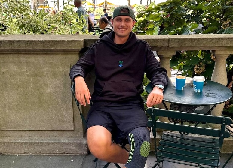 Ludvig Åberg tout sourire après son opération au genou