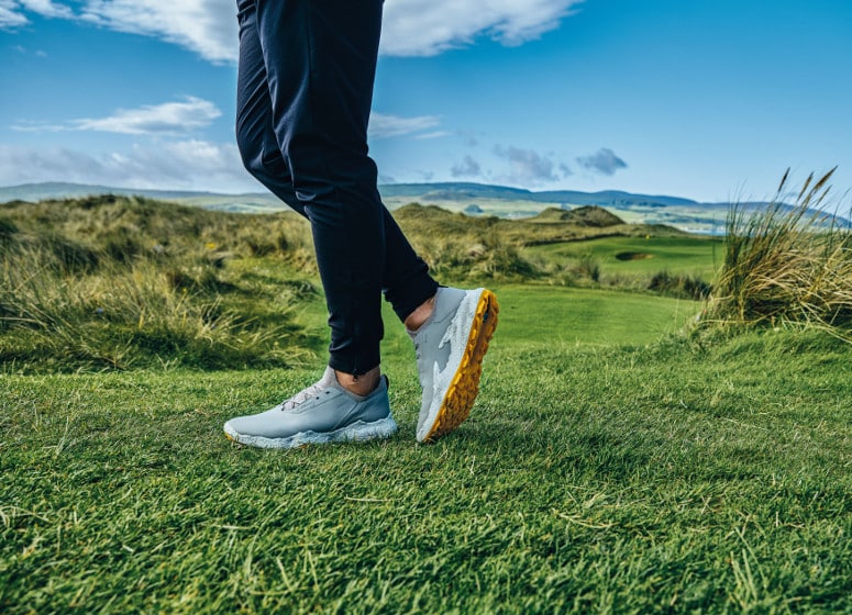 Ecco Golf Biom H5, la chaussure inspirée par les caprices de la nature