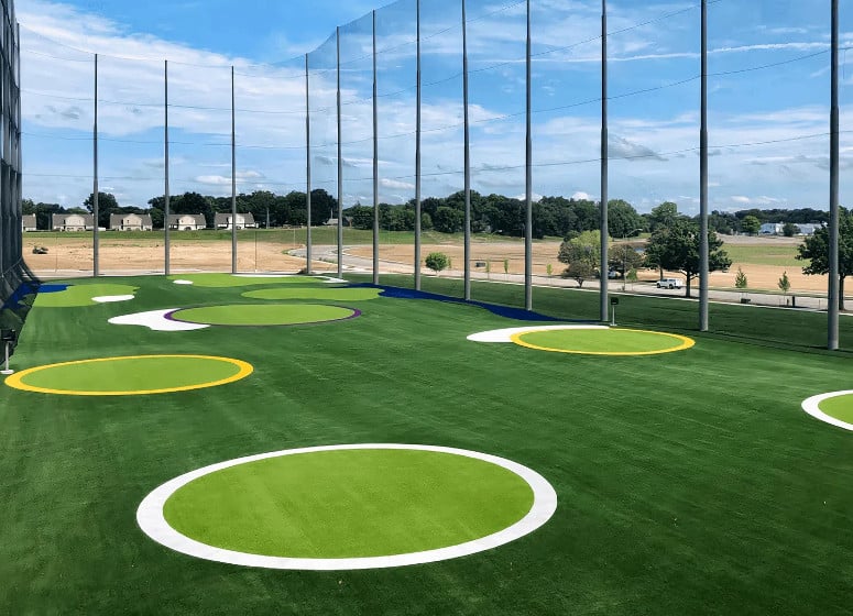 Synlawn, un gazon synthétique de qualité professionnelle comme solution alternative à l'herbe naturelle