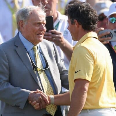 Jack Nicklaus Rory McIlroy Photo by Michael Reaves / GETTY IMAGES NORTH AMERICA / Getty Images via AFP)