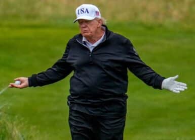 Donald Trump Photo by Christopher Furlong / GETTY IMAGES EUROPE / Getty Images via AFP