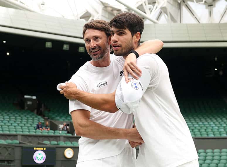 Un ancien vainqueur de Roland-Garros, ex-coach de Carlos Alcaraz, nouveau conseiller d'un grand espoir du golf espagnol...