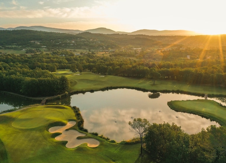 Terre Blanche renforce sa stratégie internationale avec LANDMARK