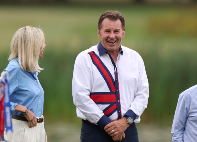 FaldoHeart Andrew Redington Getty AFP