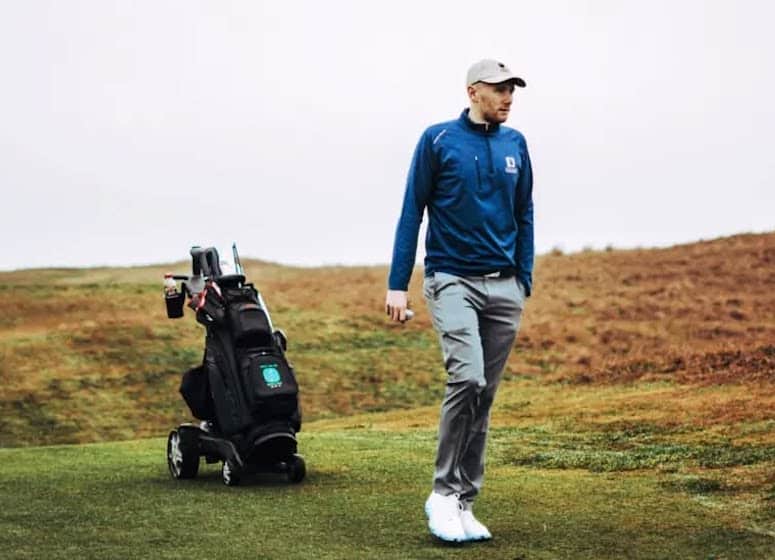 Un record fou : vous ne devinerez jamais combien cet Anglais a joué de parcours en un an !