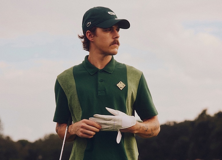 Lacoste dévoile sa collection printemps-été 2026 et s’associe à New Era