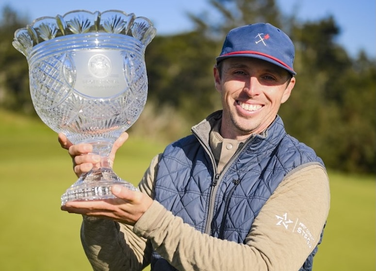 Les 20 enseignants professionnels qualifiés pour le PGA Championship sont...