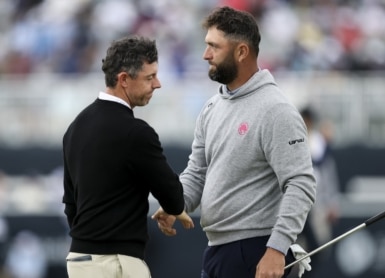 Rory McIlroy Jon Rahm Photo by Emilee Chinn / GETTY IMAGES NORTH AMERICA / Getty Images via AFP