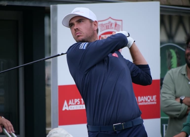 Augustin Holé en condiciones de triunfar en casa, Victor Dubuisson se quedó atrás – Golf Planète