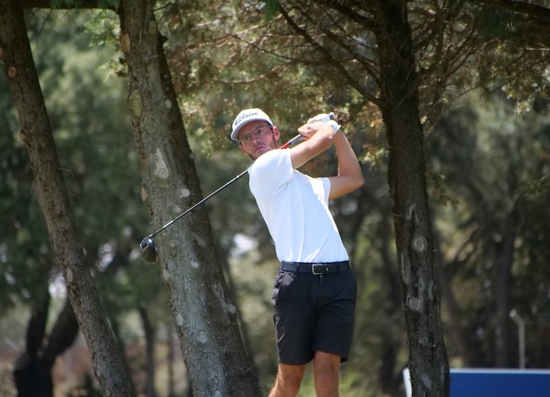 Théo Brizard sur le podium à Burgos derrière l'impressionnant Flavio Michetti