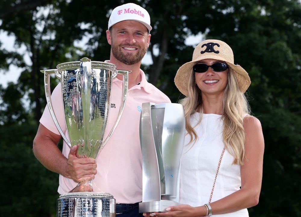 Wyndham Clark of the United States and girlfriend Emily Tanner Photo by Kevin C. Cox / GETTY IMAGES NORTH AMERICA / Getty Images via AF